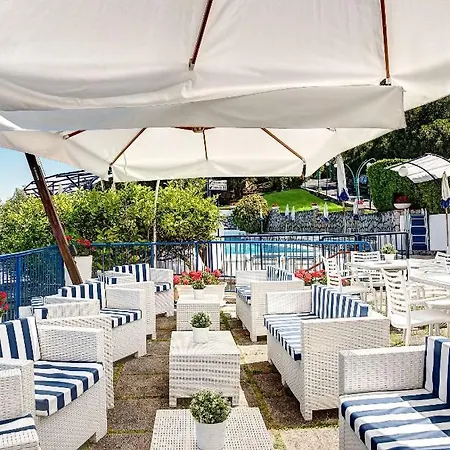 Termini-sant'agata Sleeps 4 With Pool Daire Termini