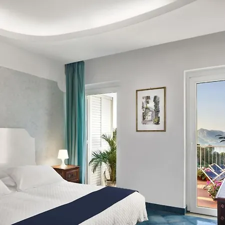 Termini-sant'agata Sleeps 4 With Pool