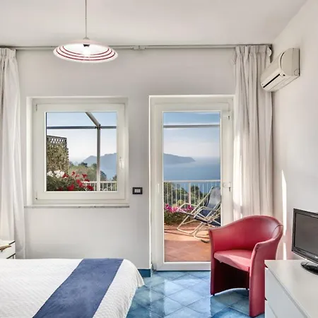 Termini-sant'agata Sleeps 4 With Pool